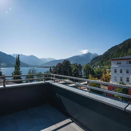 Apartment The Penthouse Zell Zell am See